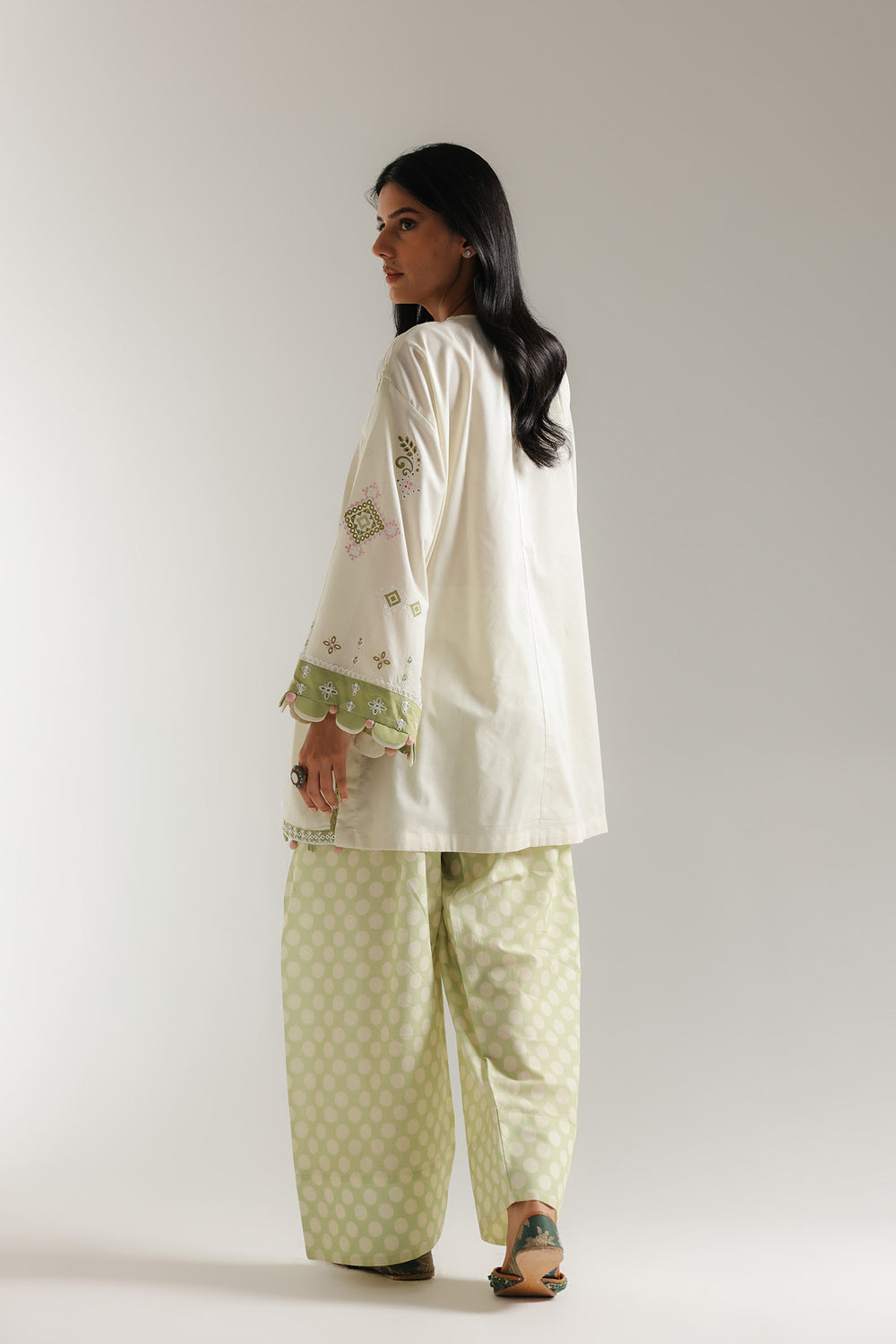Ethnic Embroidered 2pc