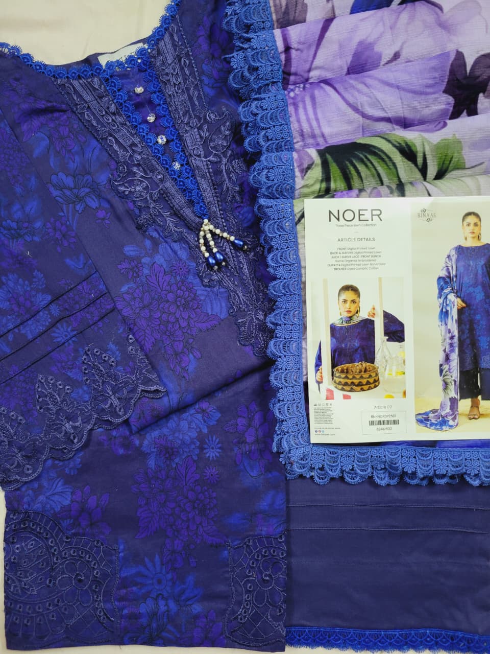 Noer by Gulljee Embroidery lawn