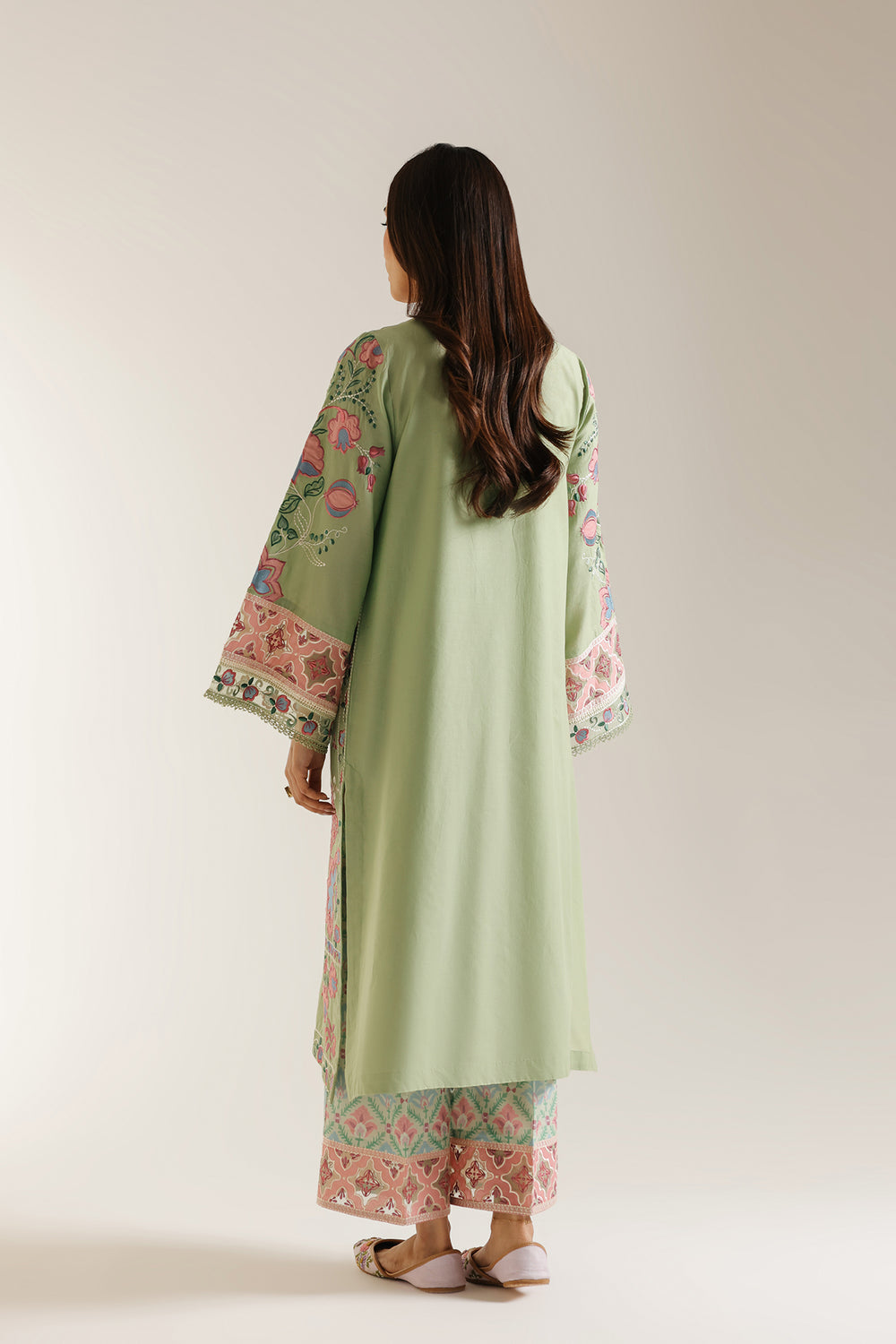 Ethnic Embroidered 2pc Kurti