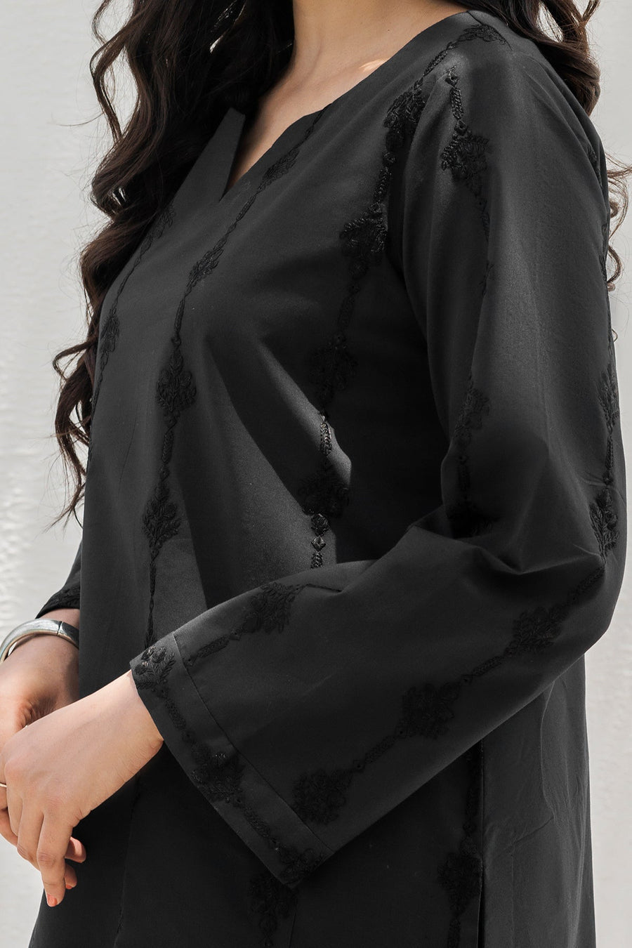 Charizma 2-PC Embroidered Suit