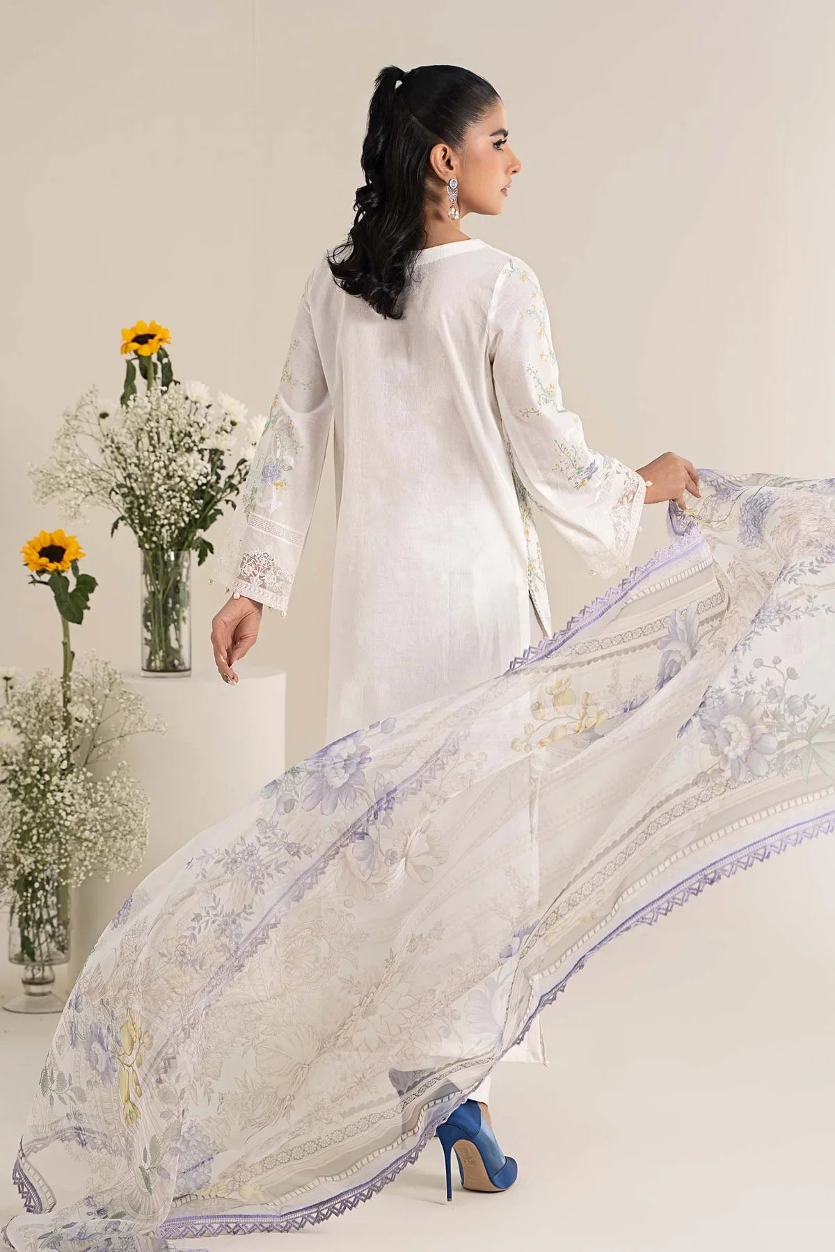 Maria B - Embroidered Jacquard Lawn Suit