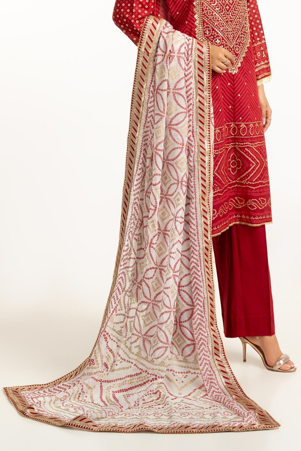 Gul Ahmed Embroidered Lawn Suit