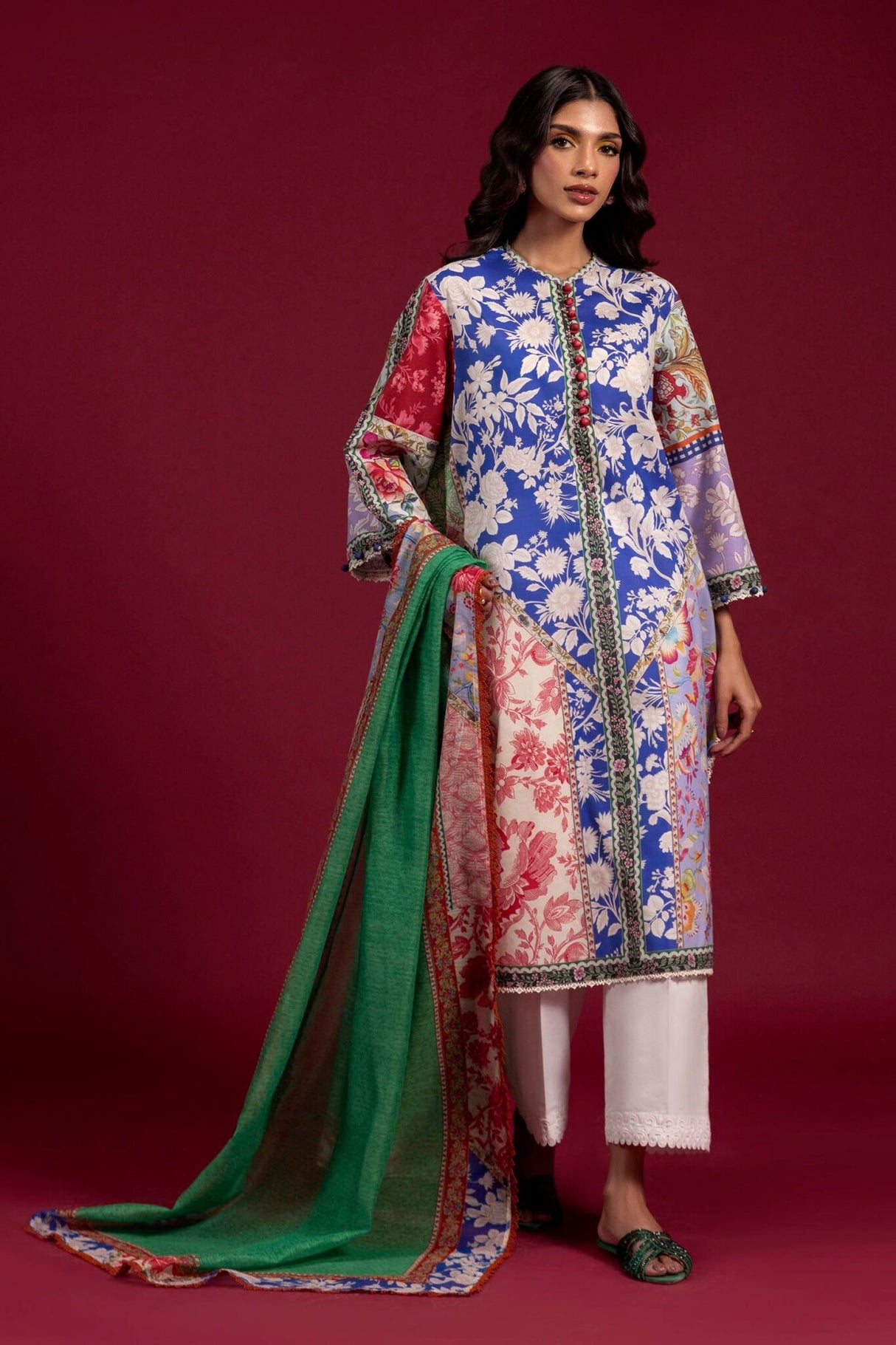 Muzlin by Sana Safinaz Luxury Collection