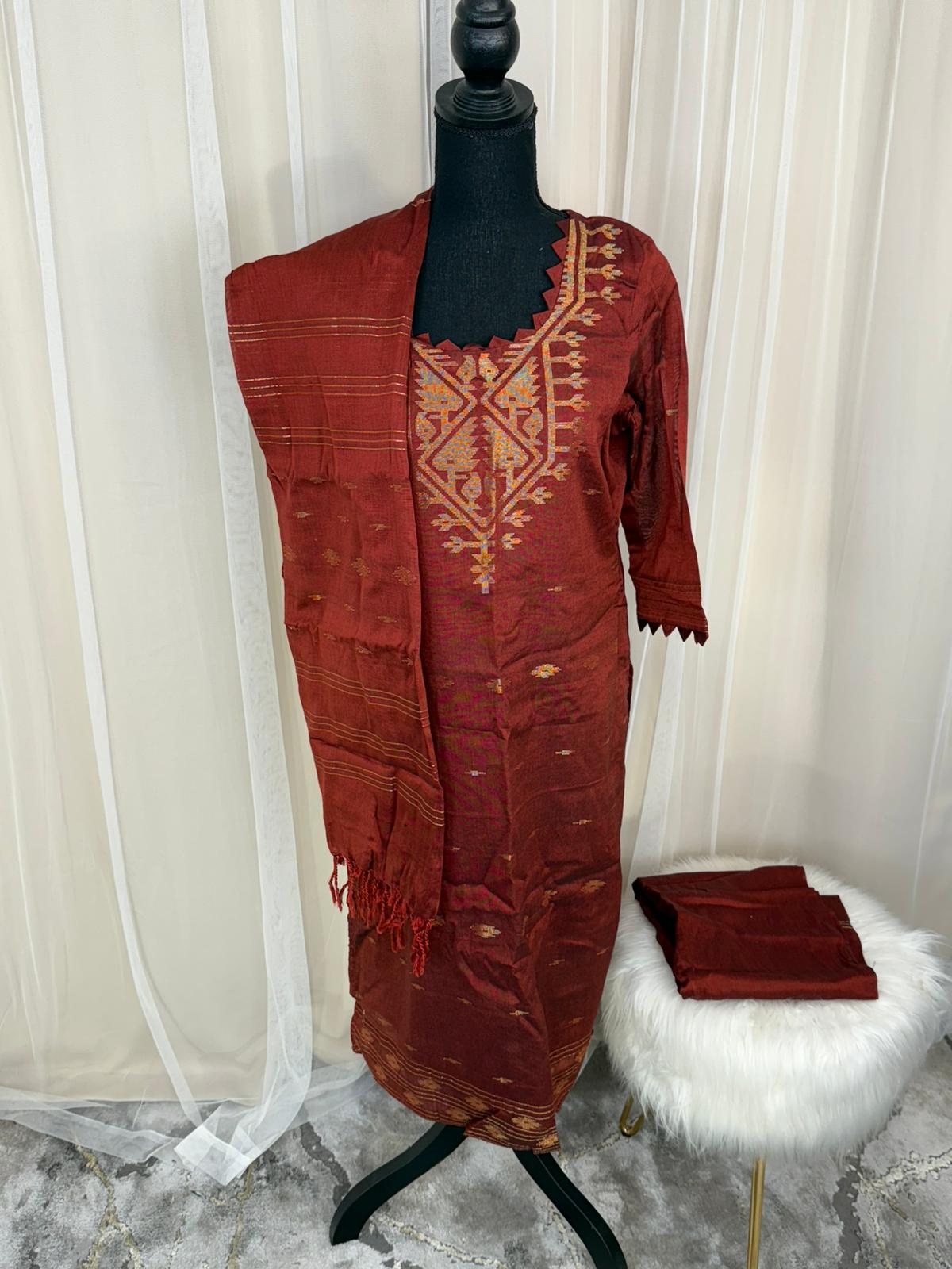Bangladeshi Jamdani salwar kamiz