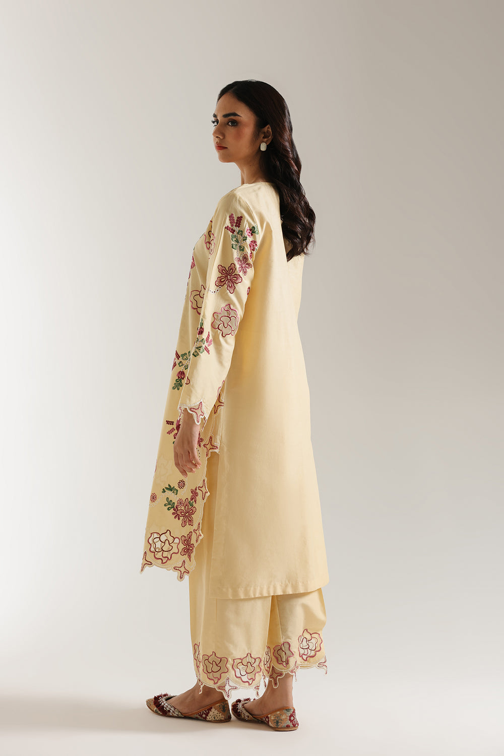Ethnic Embroidered 2pc