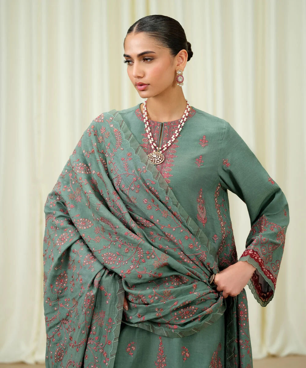 3 Piece - Embroidered Luxury Suit by Sapphire