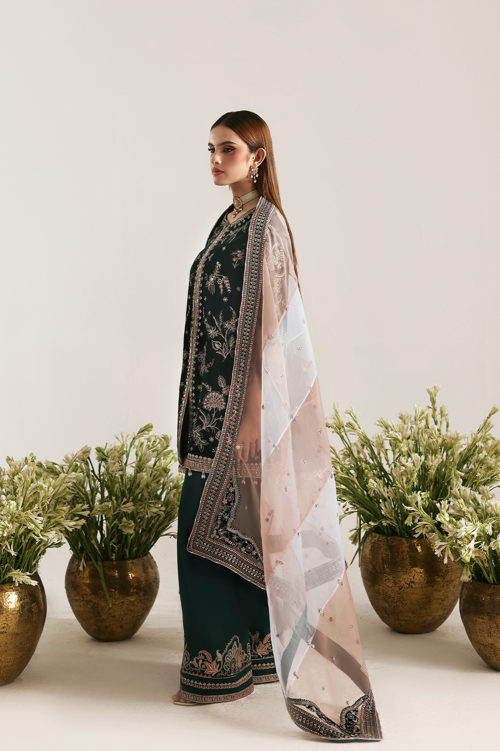 Zarposh by Emaan Adeel Luxury Collection