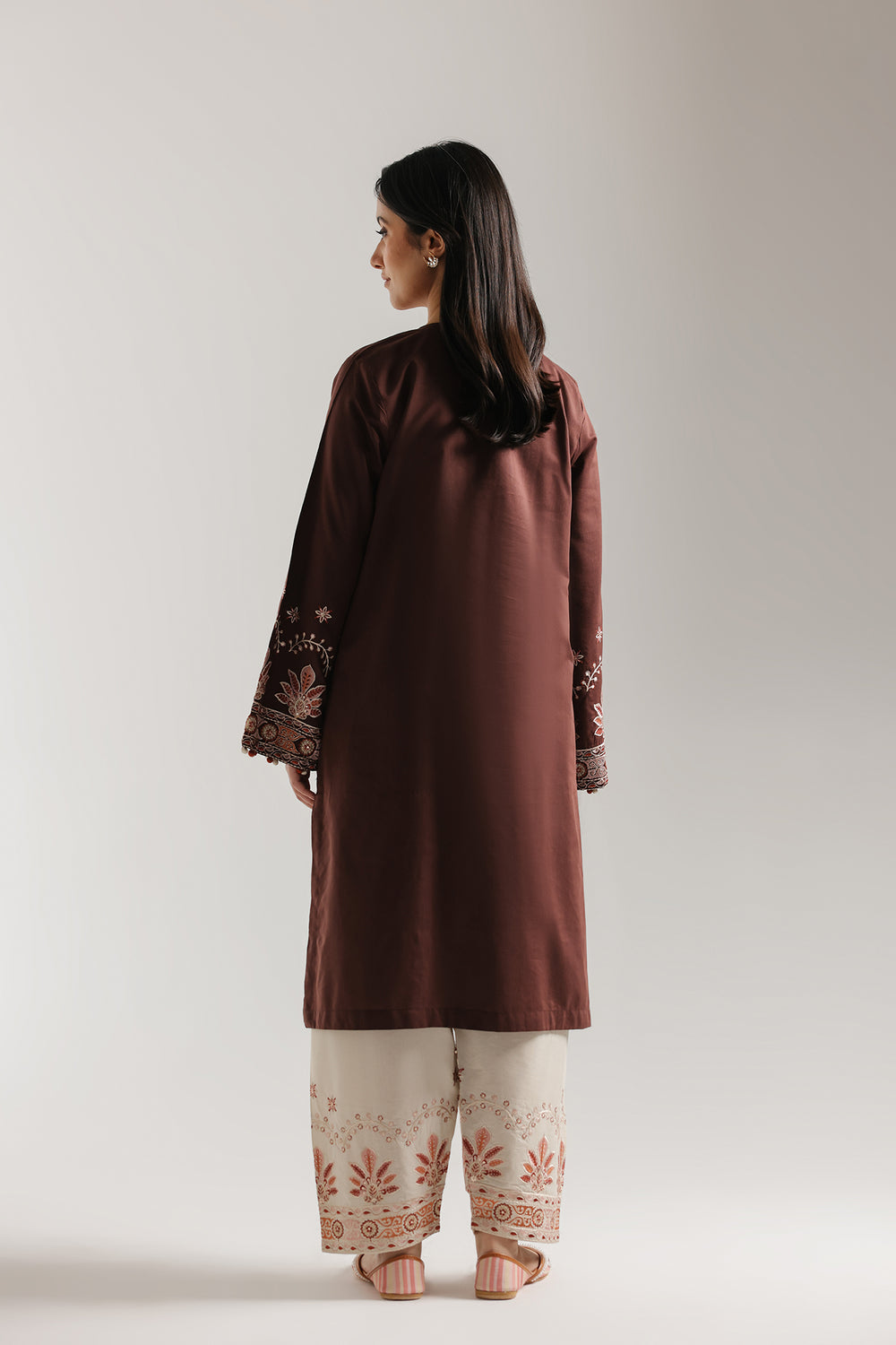 Ethnic Embroidered 2pc Suit