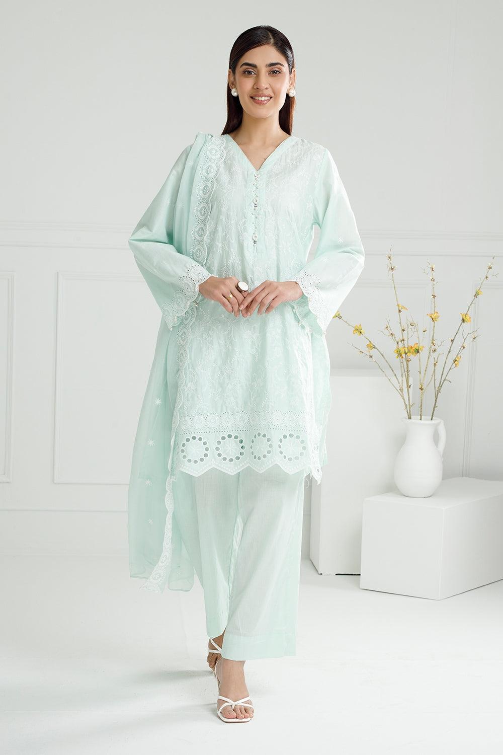 Gul Ahmed Embroidered Lawn Suit
