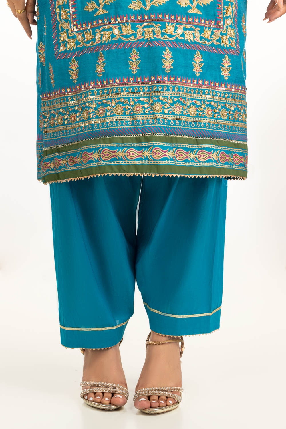 Gul Ahmed Embroidered Suit