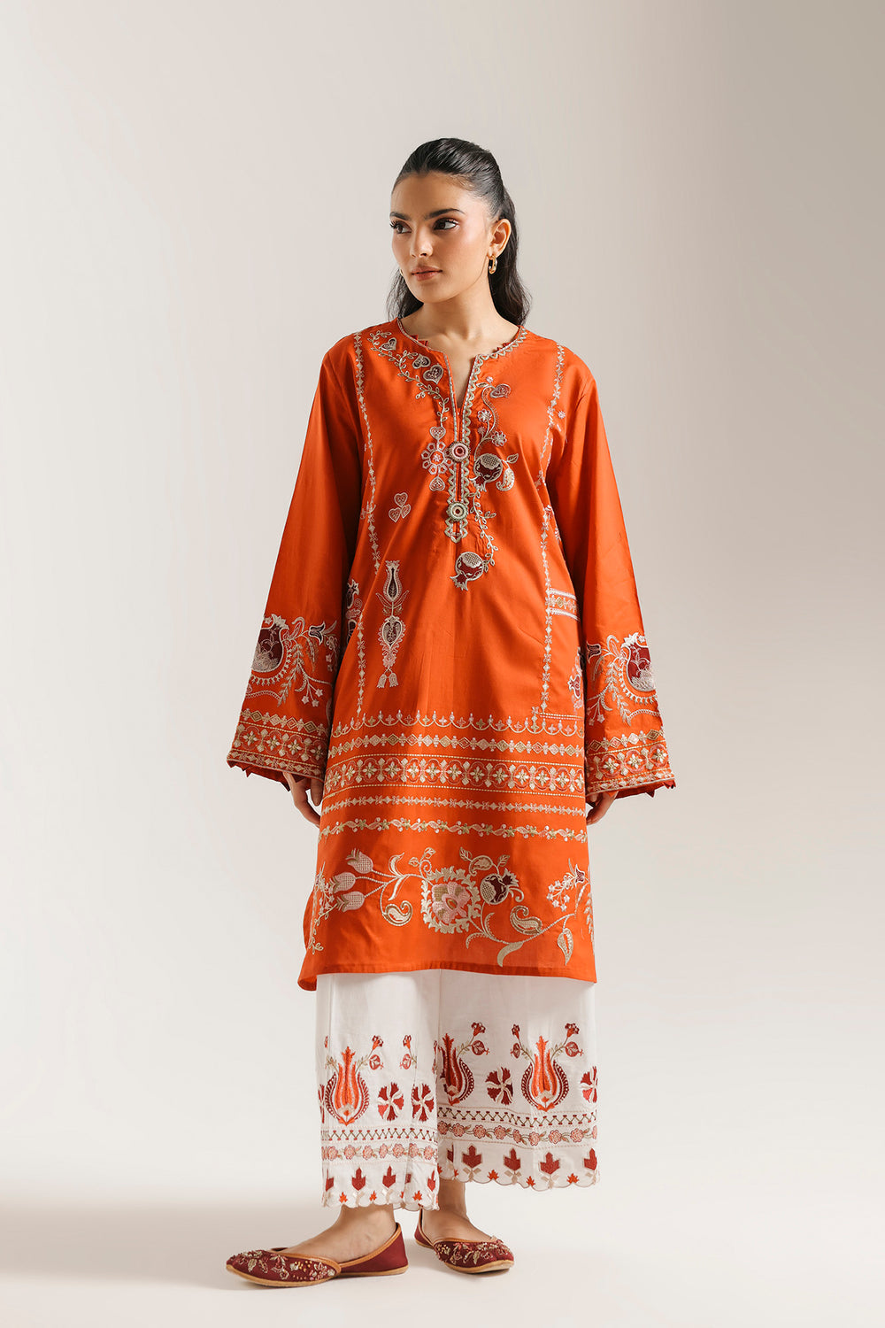 Ethnic Embroidered 2pc Suit