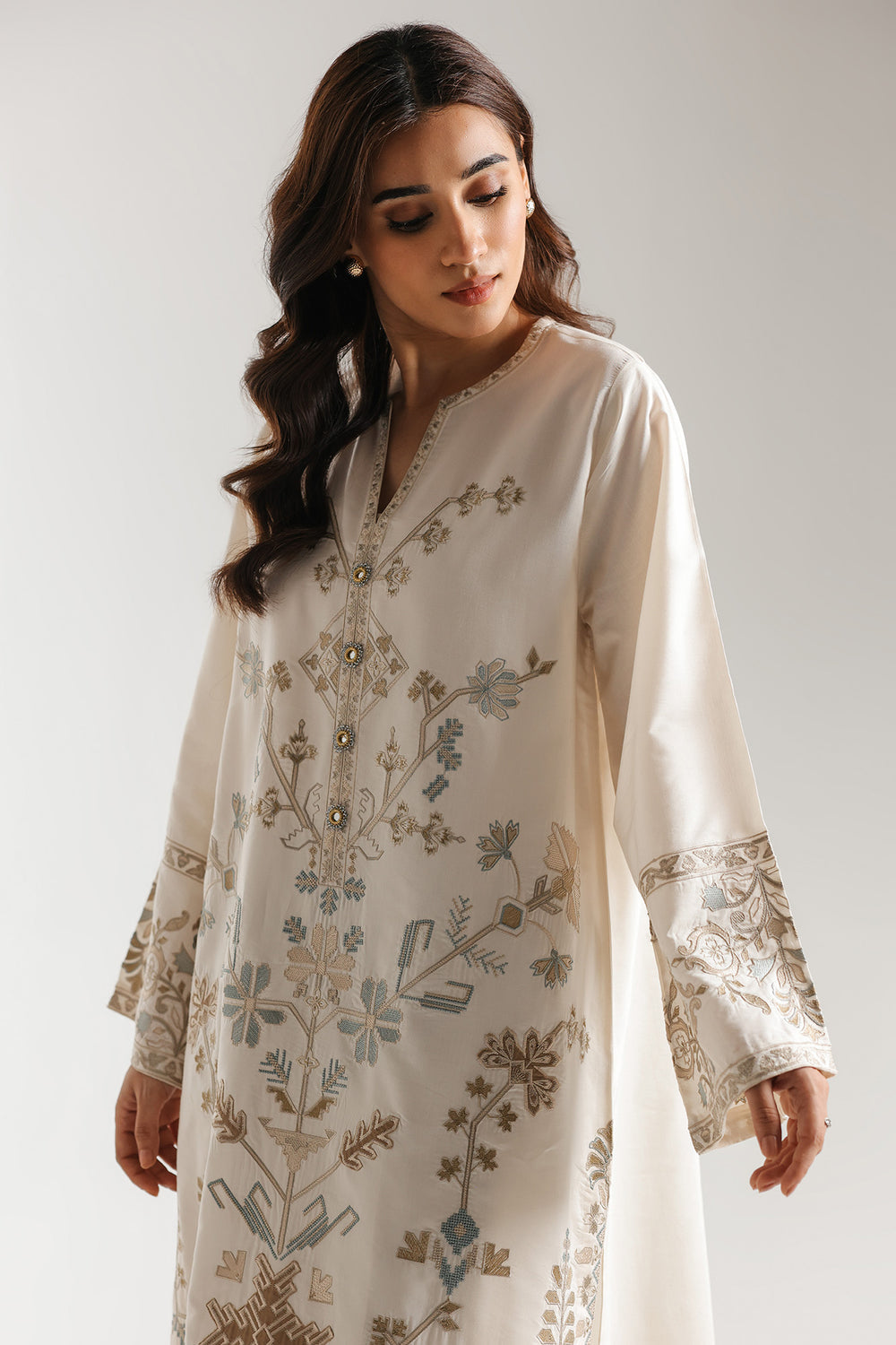 Ethnic Embroidered 2pc Suit