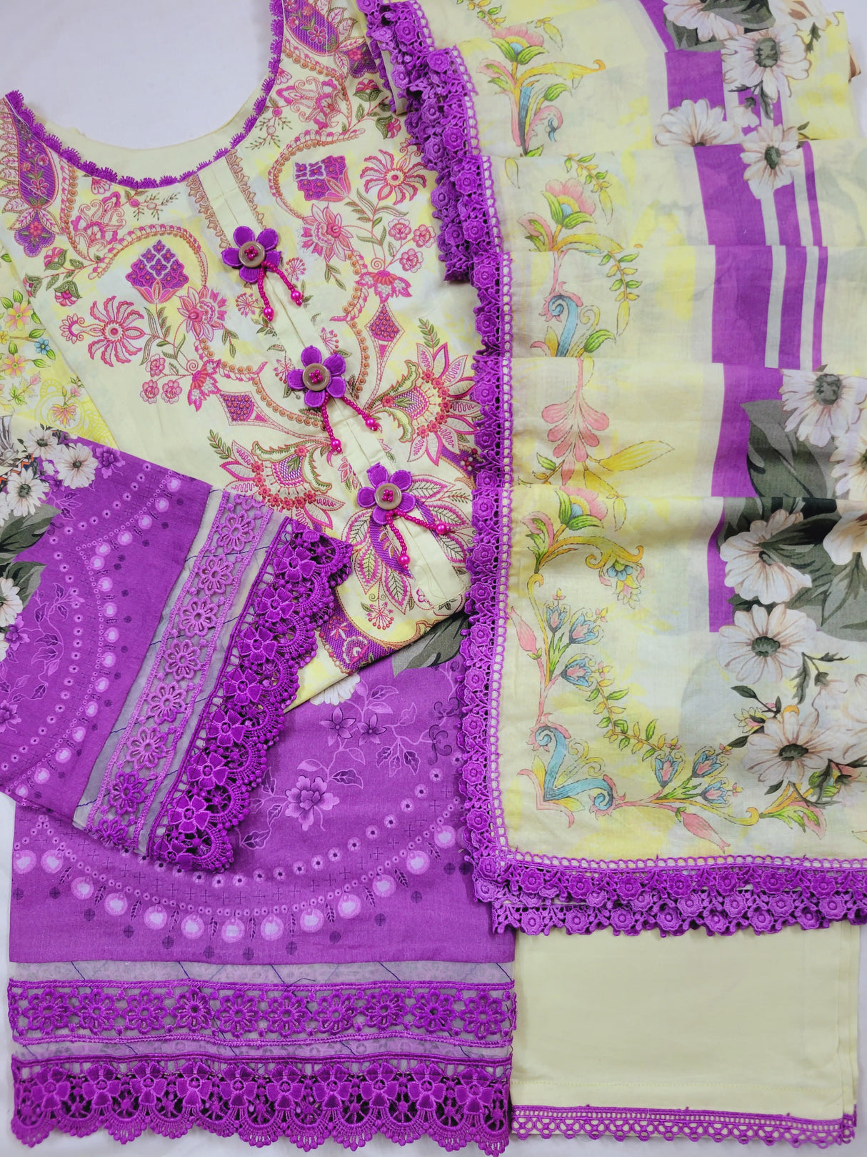 Firdous by Resham Luxury Lawn Collection