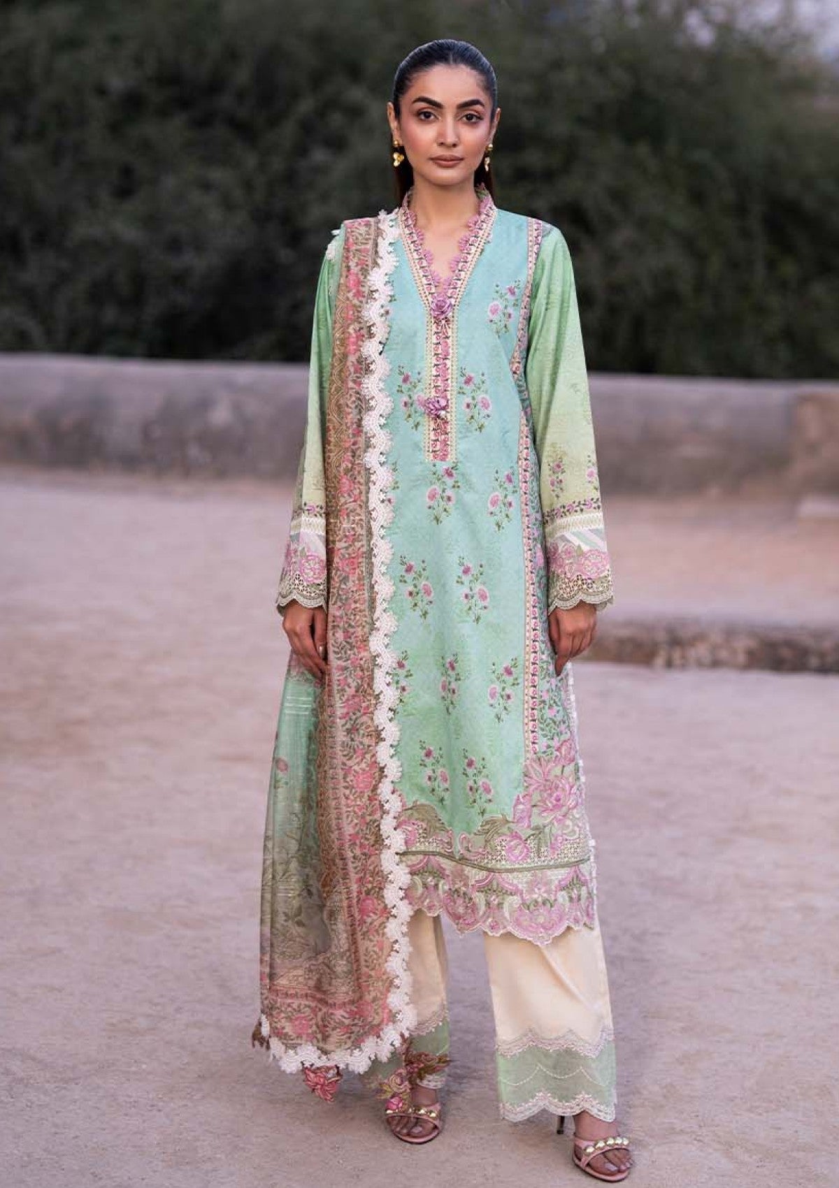 Zarqash Luxury Lawn Collection