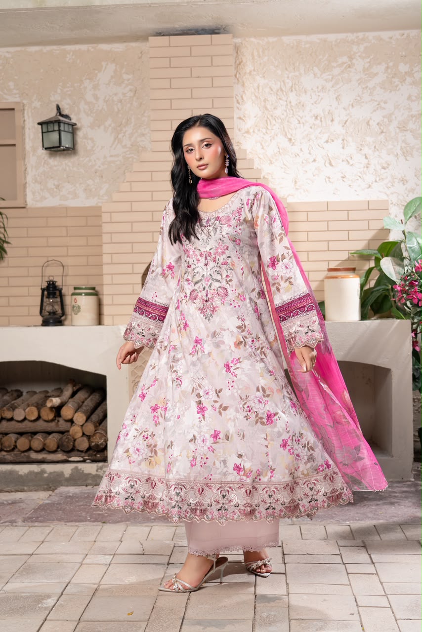 Munira Designers Embroidered Lawn