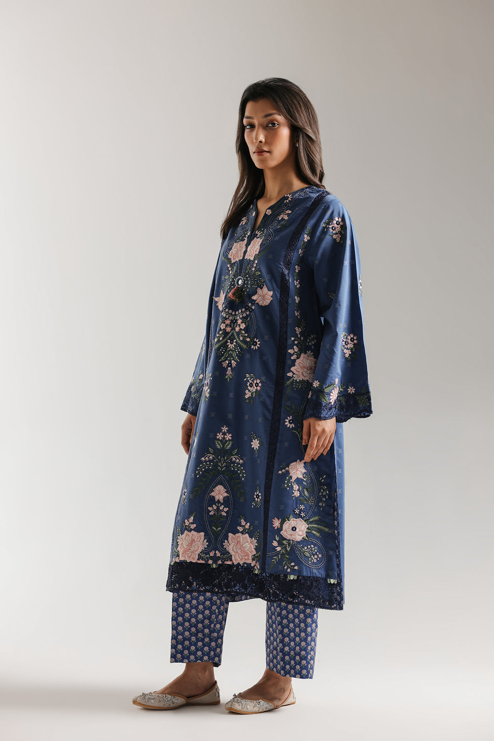 Ethnic Embroidered 2pc Suit