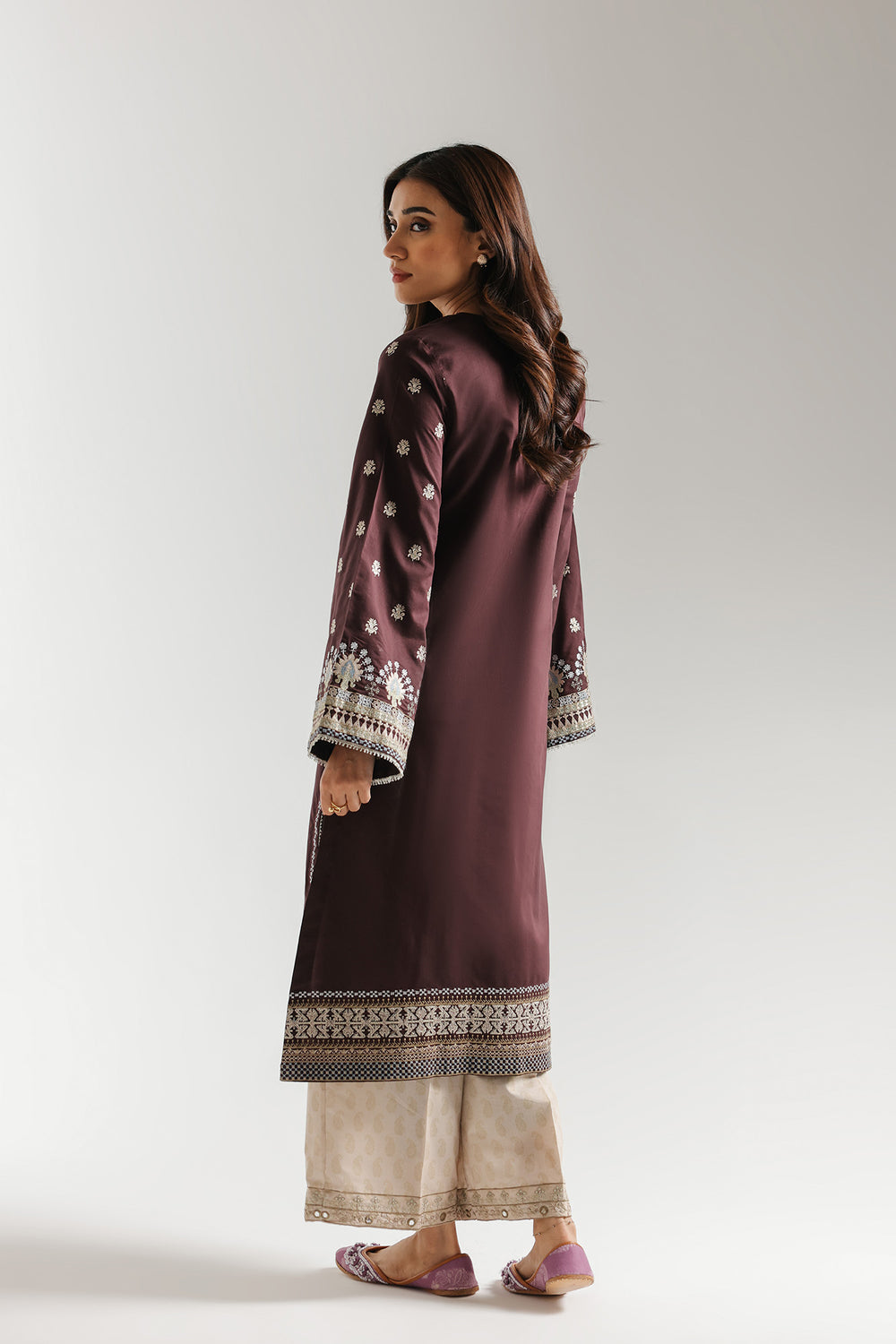 Ethnic Embroidered 2pc Suit