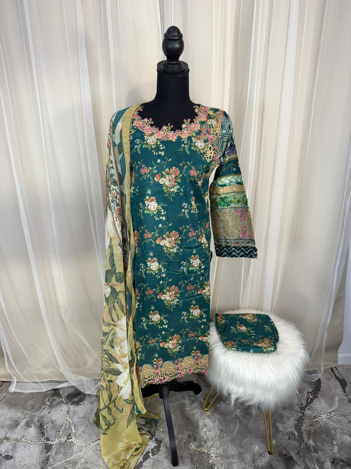 Luxury Embroidered Lawn Ready To Ship