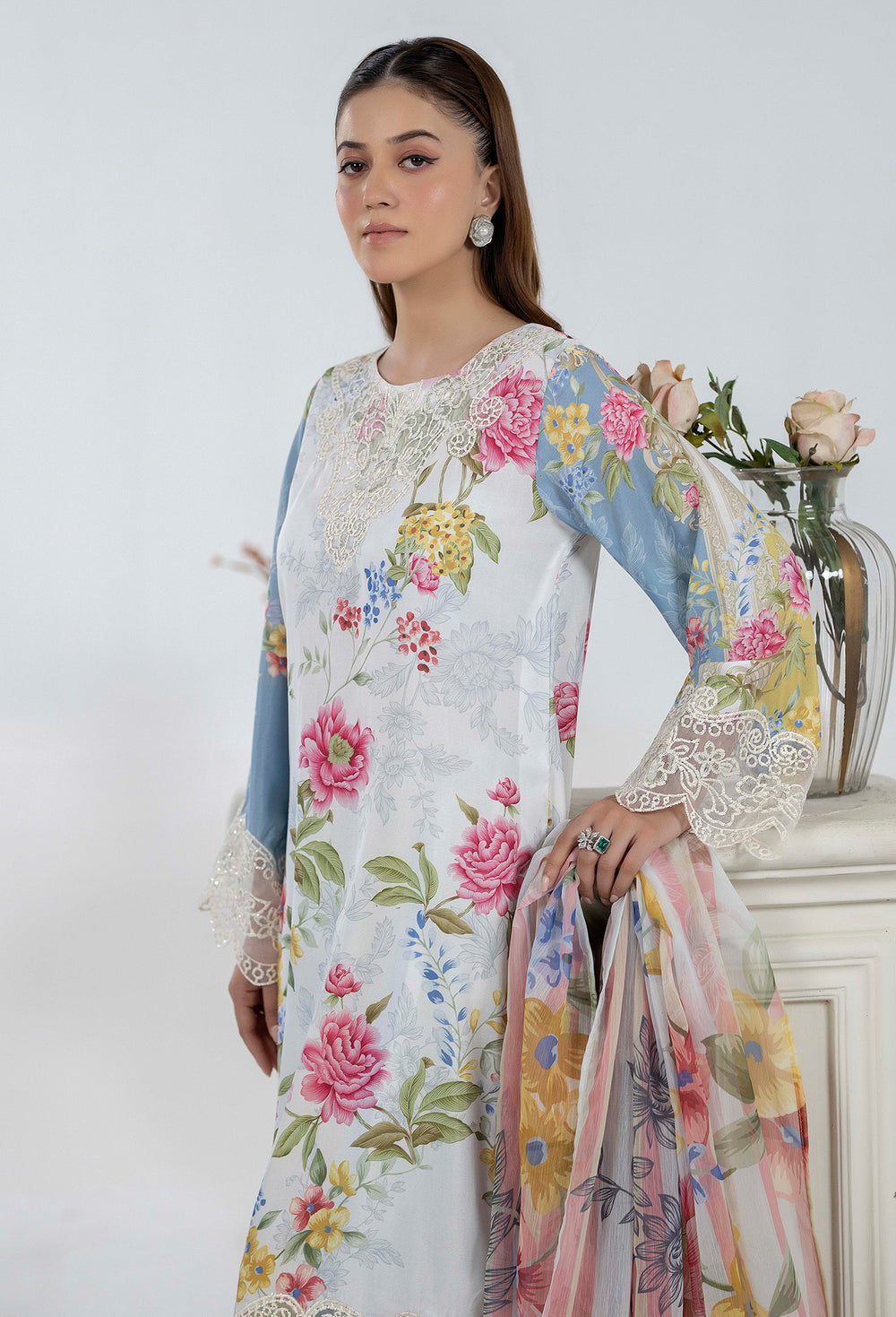 Adan's Libas Embroidered Lawn