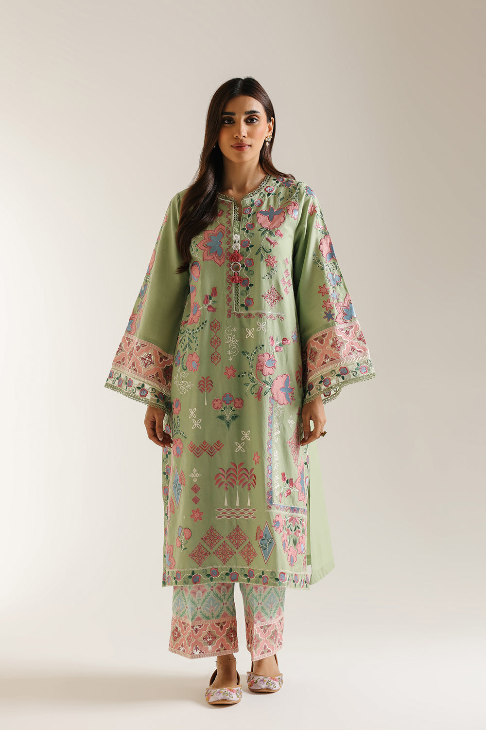 Ethnic Embroidered 2pc Kurti