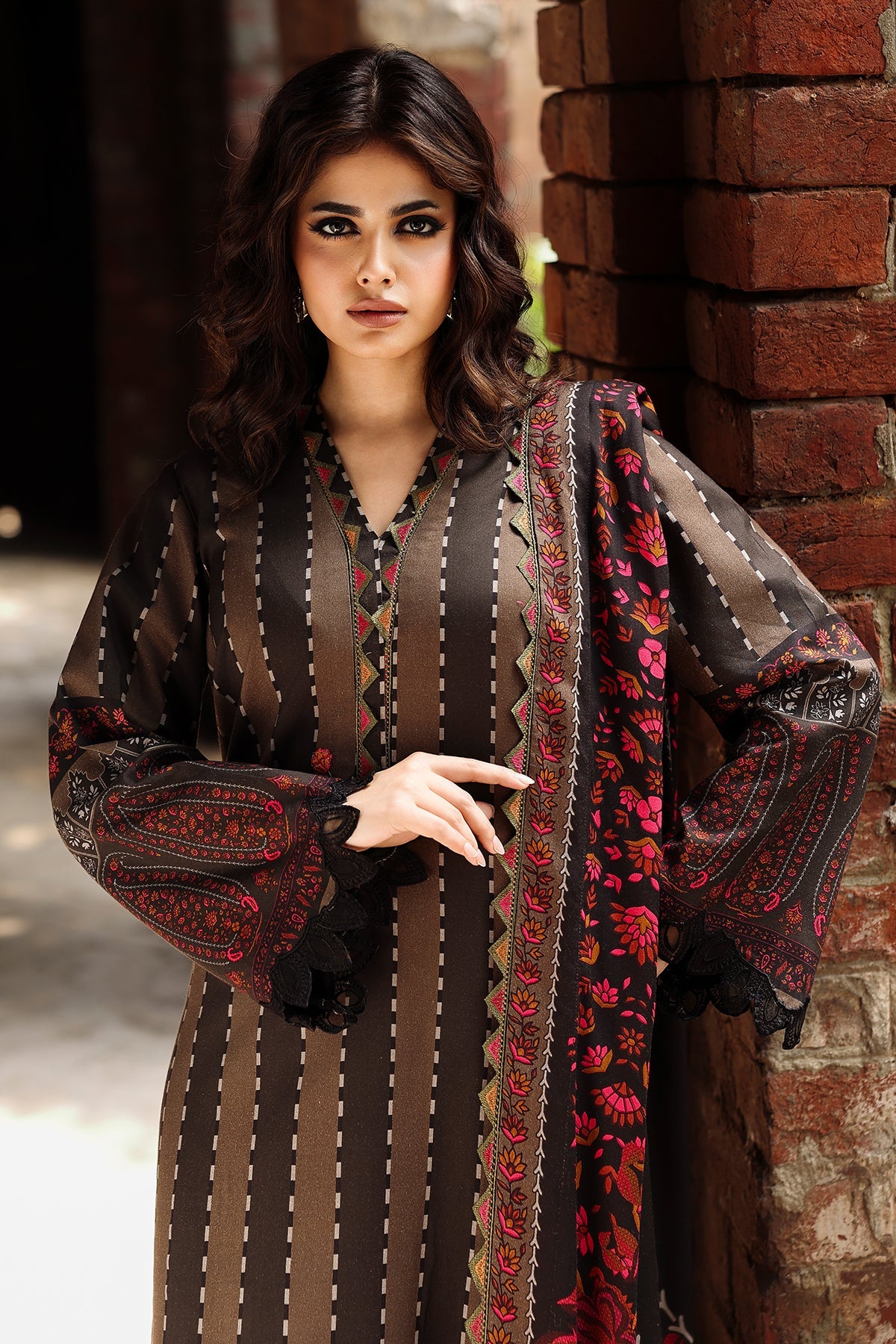 Aniiq By Charizma Embroidered Suit