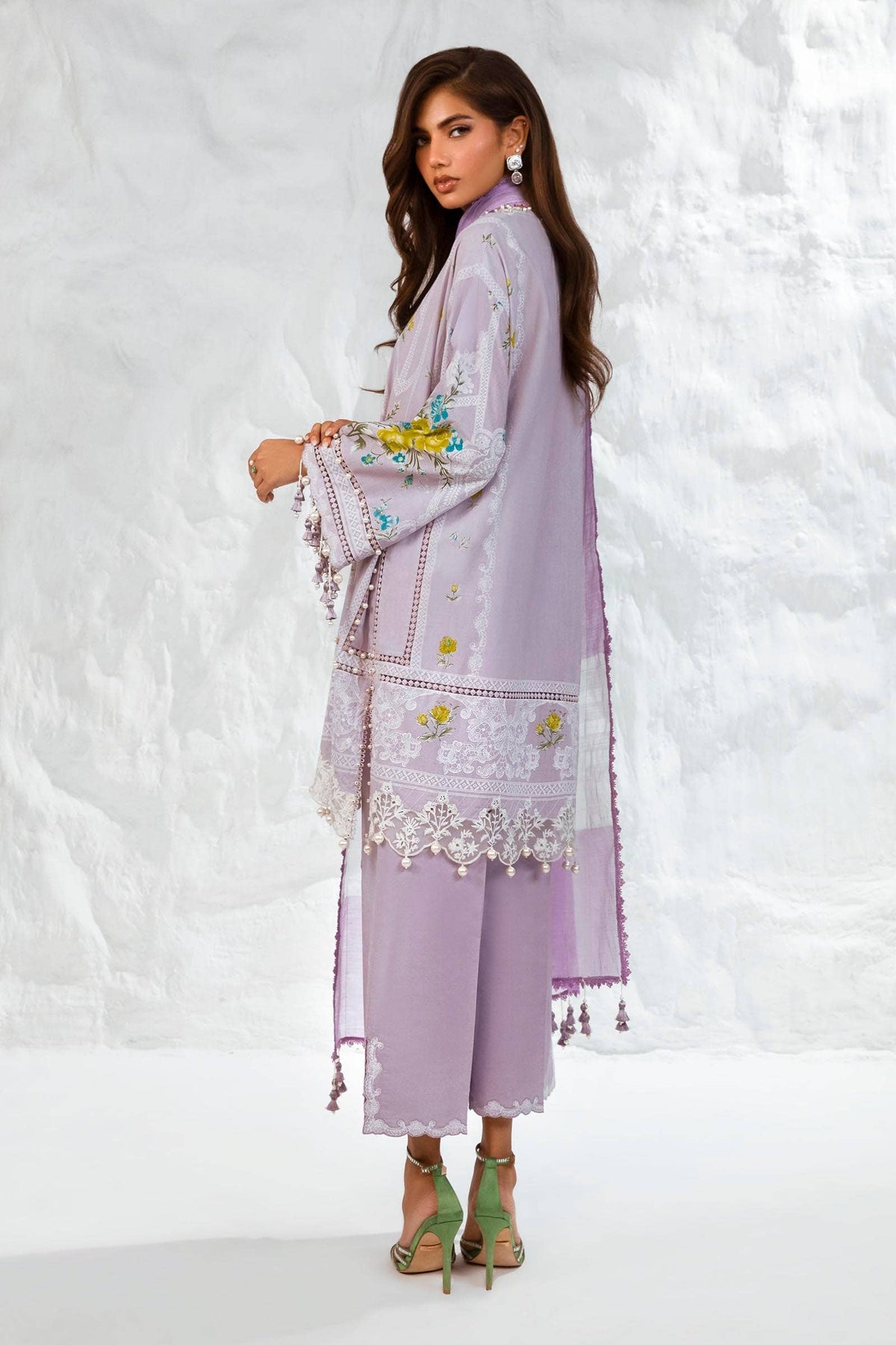 Muzlin by Sanasafinaz Luxury Collection