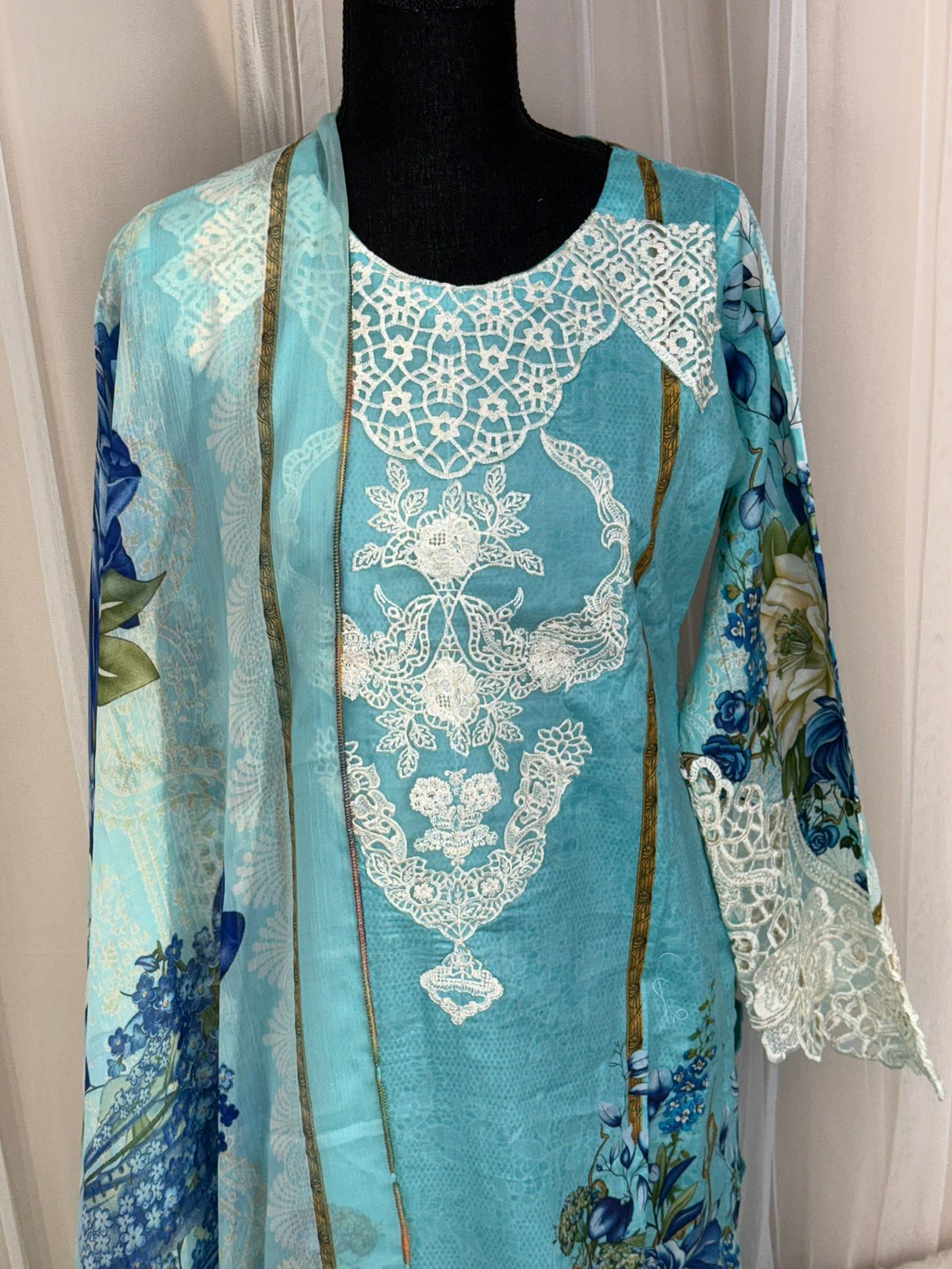 Luxury Embroidered Lawn Ready To Ship