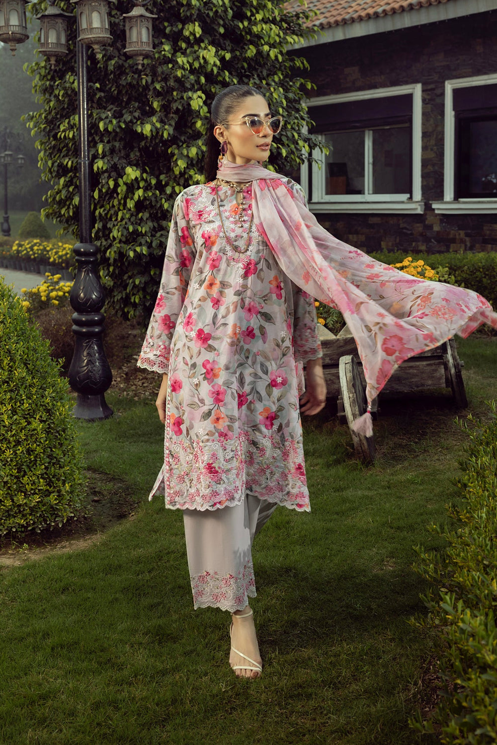 Lakhany Embroidered 3pc Suit