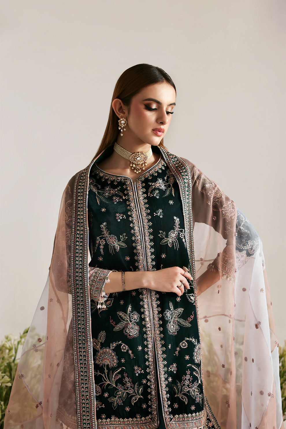 Zarposh by Emaan Adeel Luxury Collection