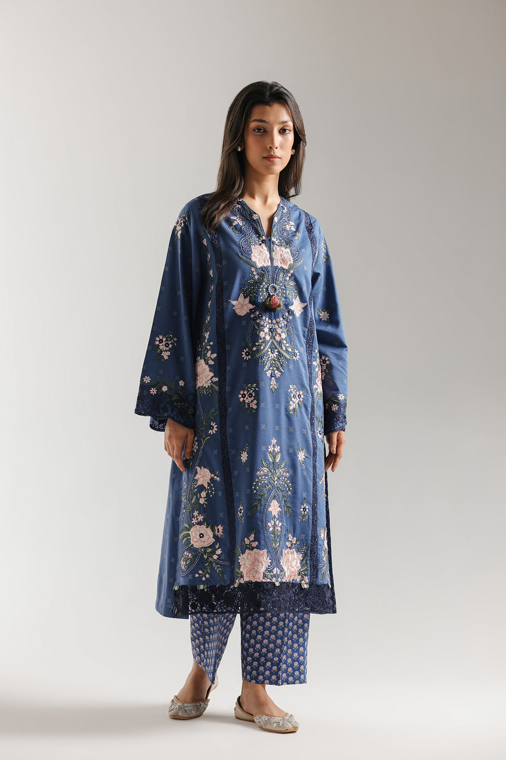 Ethnic Embroidered 2pc Suit