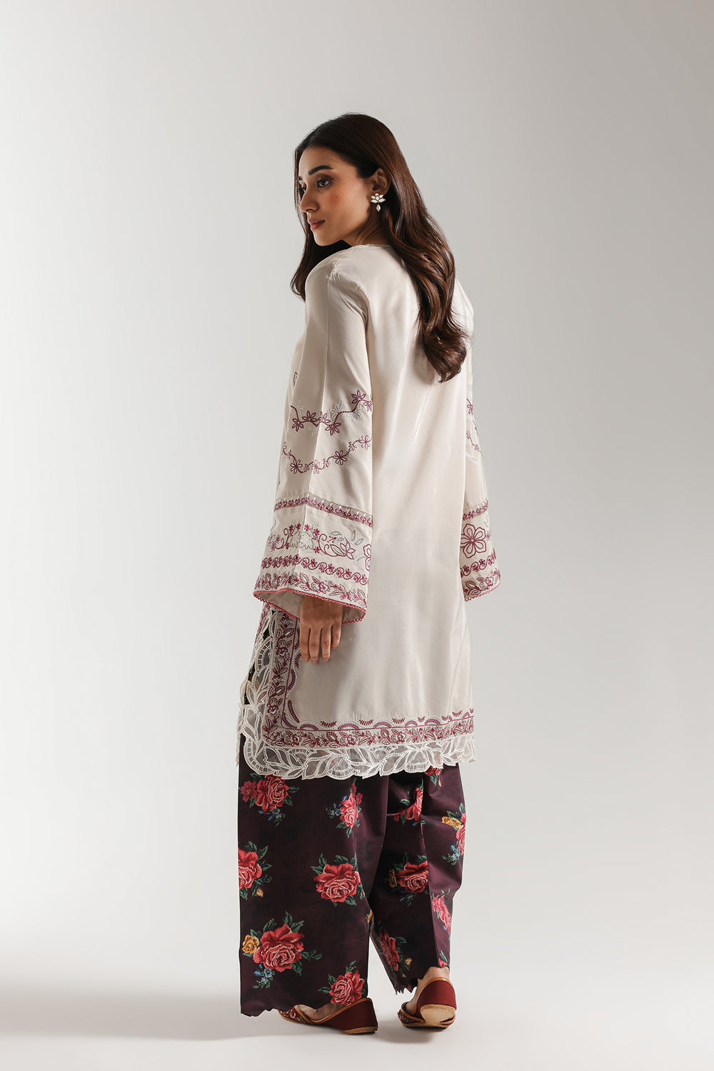 Ethnic Embroidered 2pc Suit
