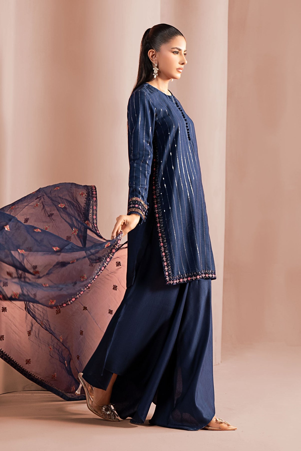 Maria B - Embroidered Jacquard Lawn Suit