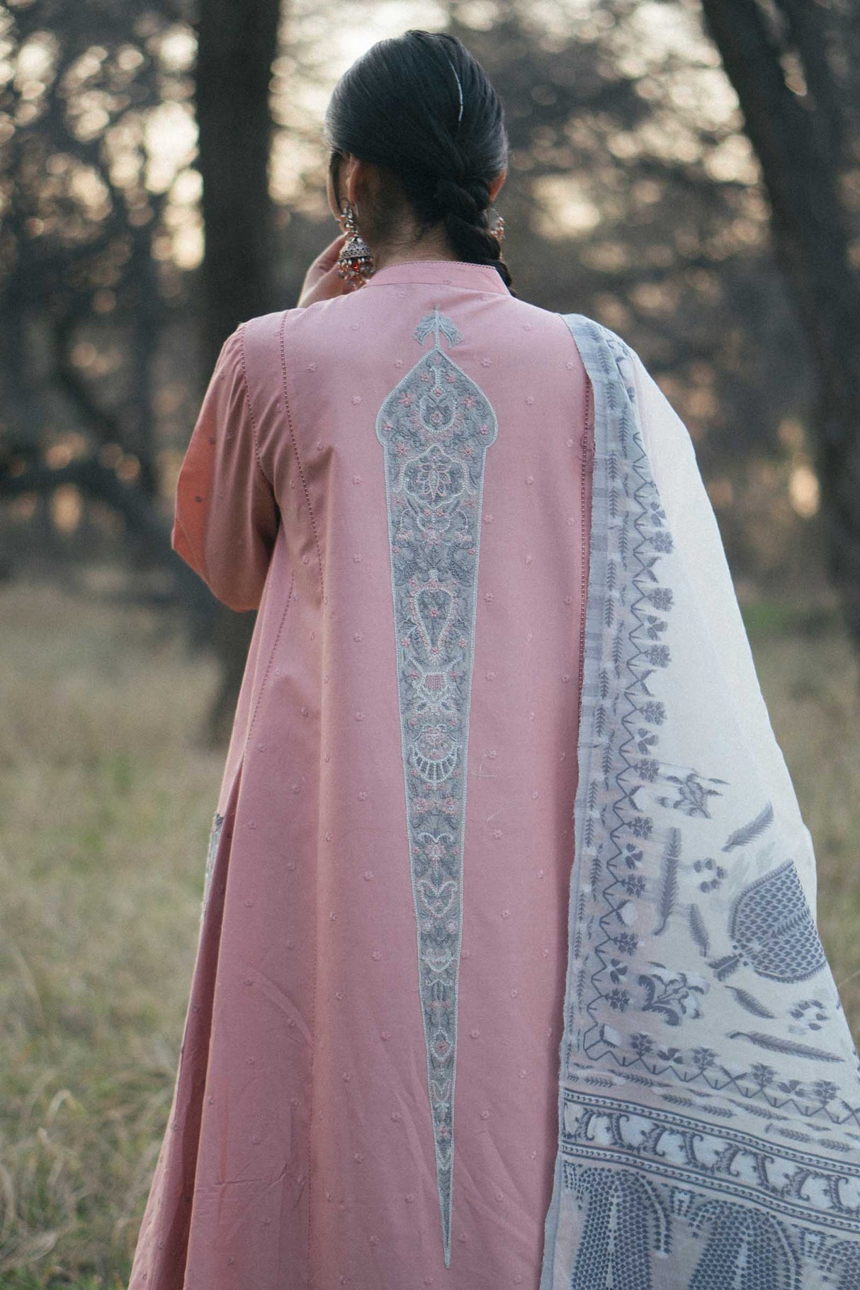 Zara Shahjahan Luxury Lawn 2020-100% Original Guarantee