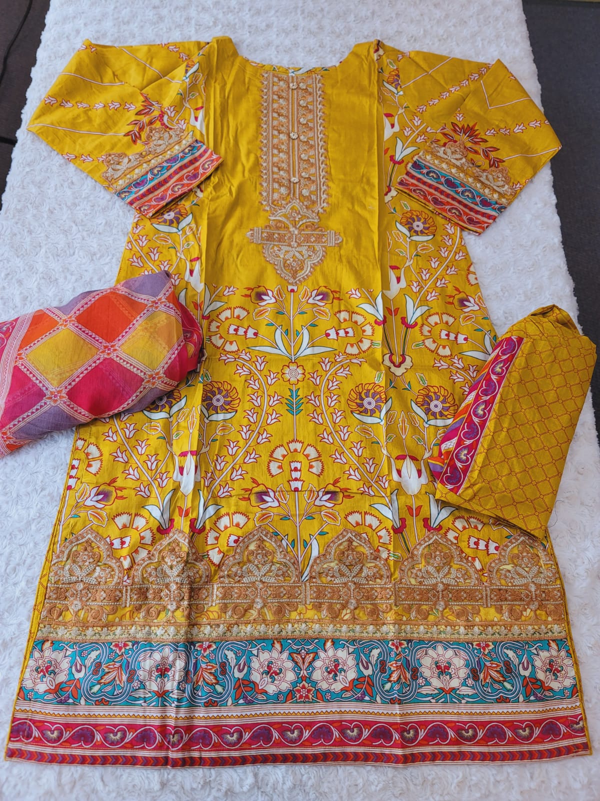 Pakistani stitched lawn Embroidered Salwar kameez ready to ship
