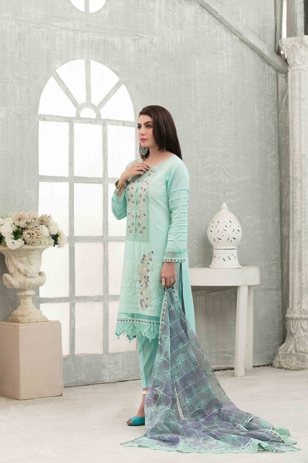 Chloe Schiffli Lawn By Tawakkal 100% Original