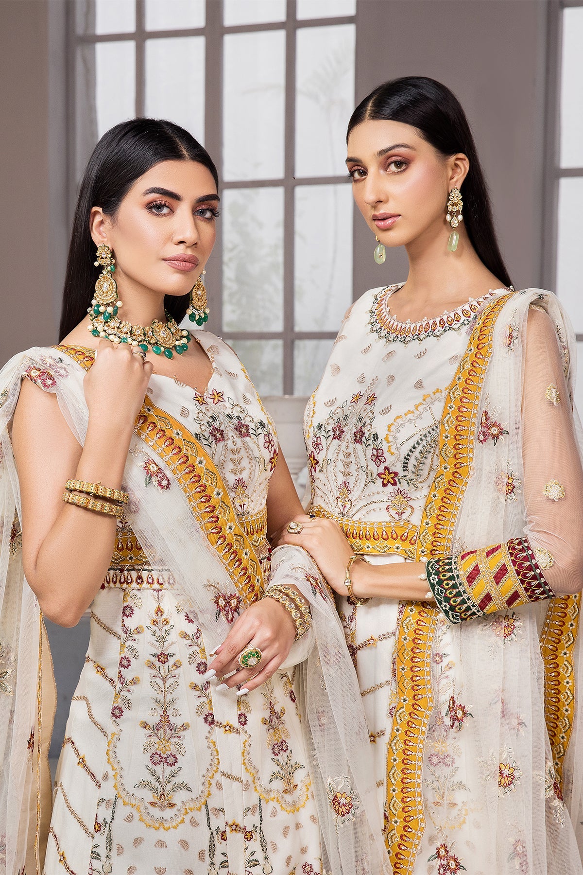 Vasl E Miras by Alizeh Embroidered Collection 100% Original