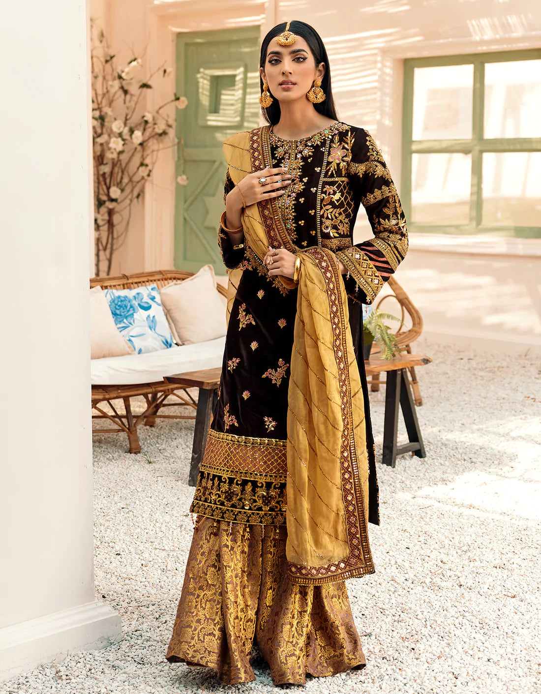 Emaan Adeel Makhmal Premium Velvet 100% Original