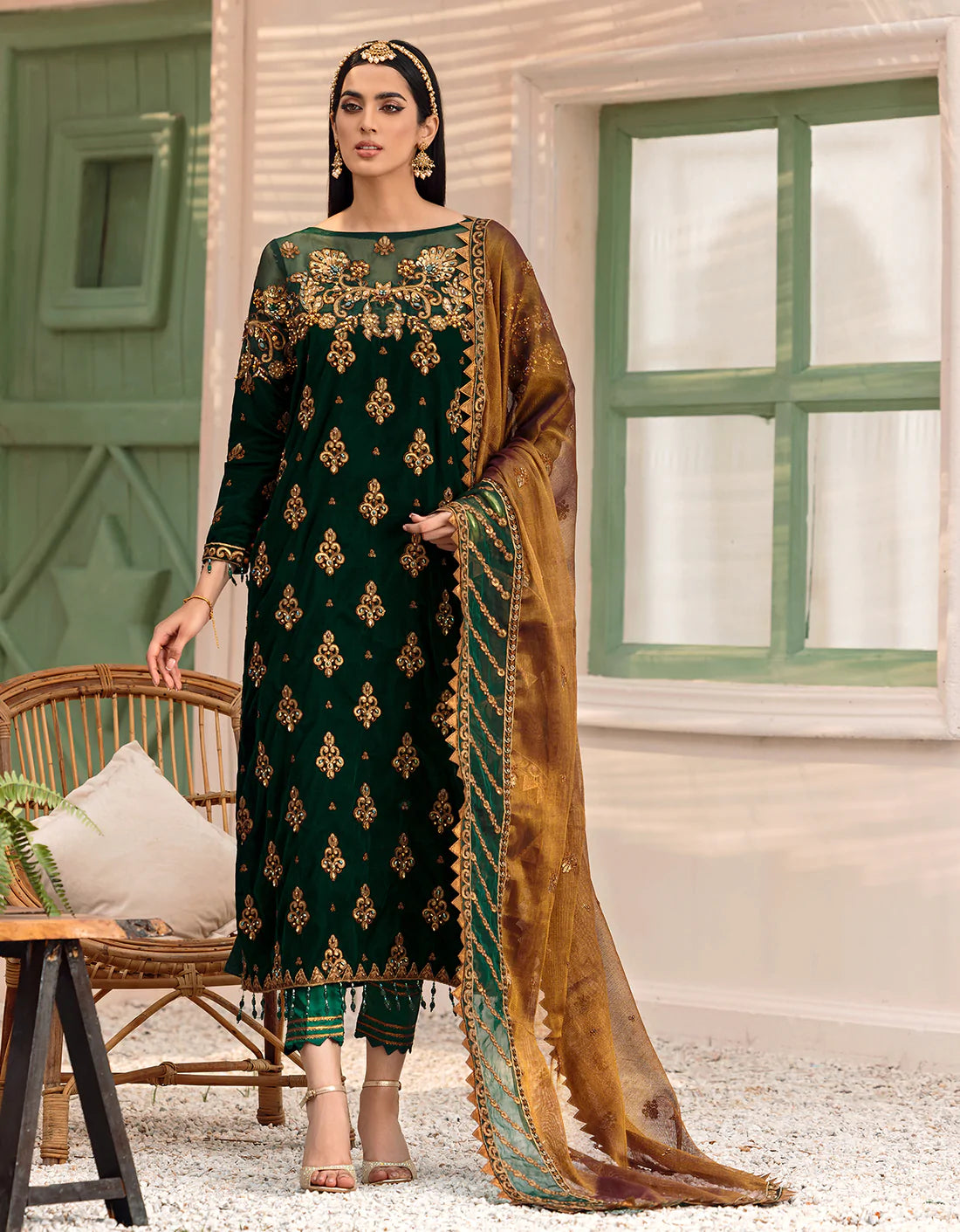 Emaan Adeel Makhmal Premium Velvet 100% Original