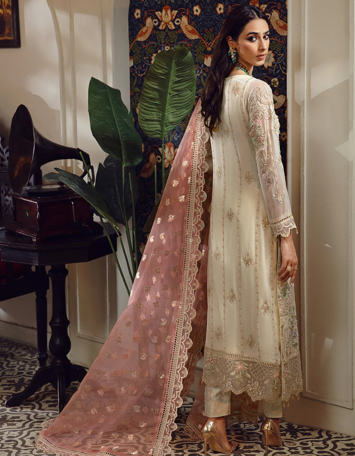 Belle Robe by Emaan Adeel Luxury Chiffon Embroidered Collection 2021 100% Original Guaranteed