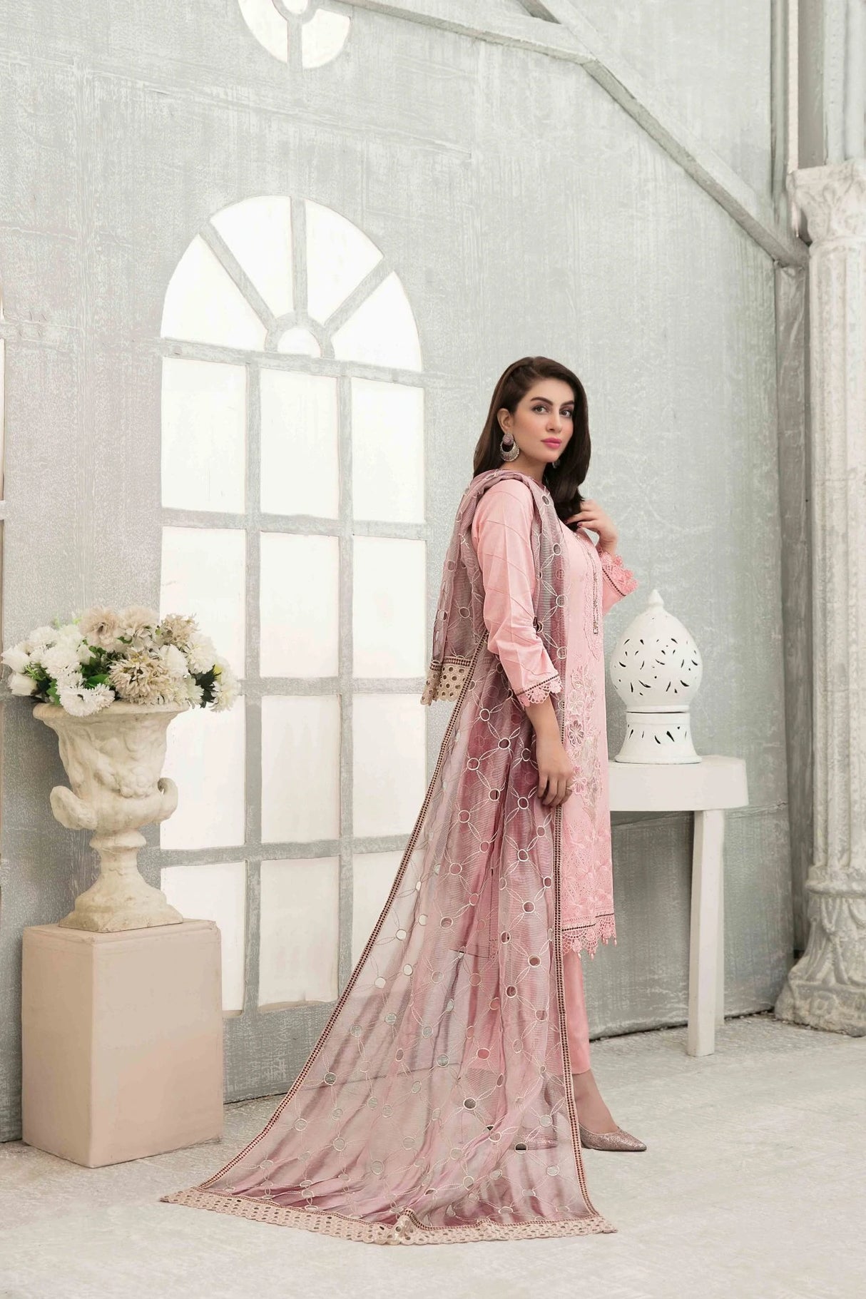 Chloe Schiffli Lawn By Tawakkal 100% Original