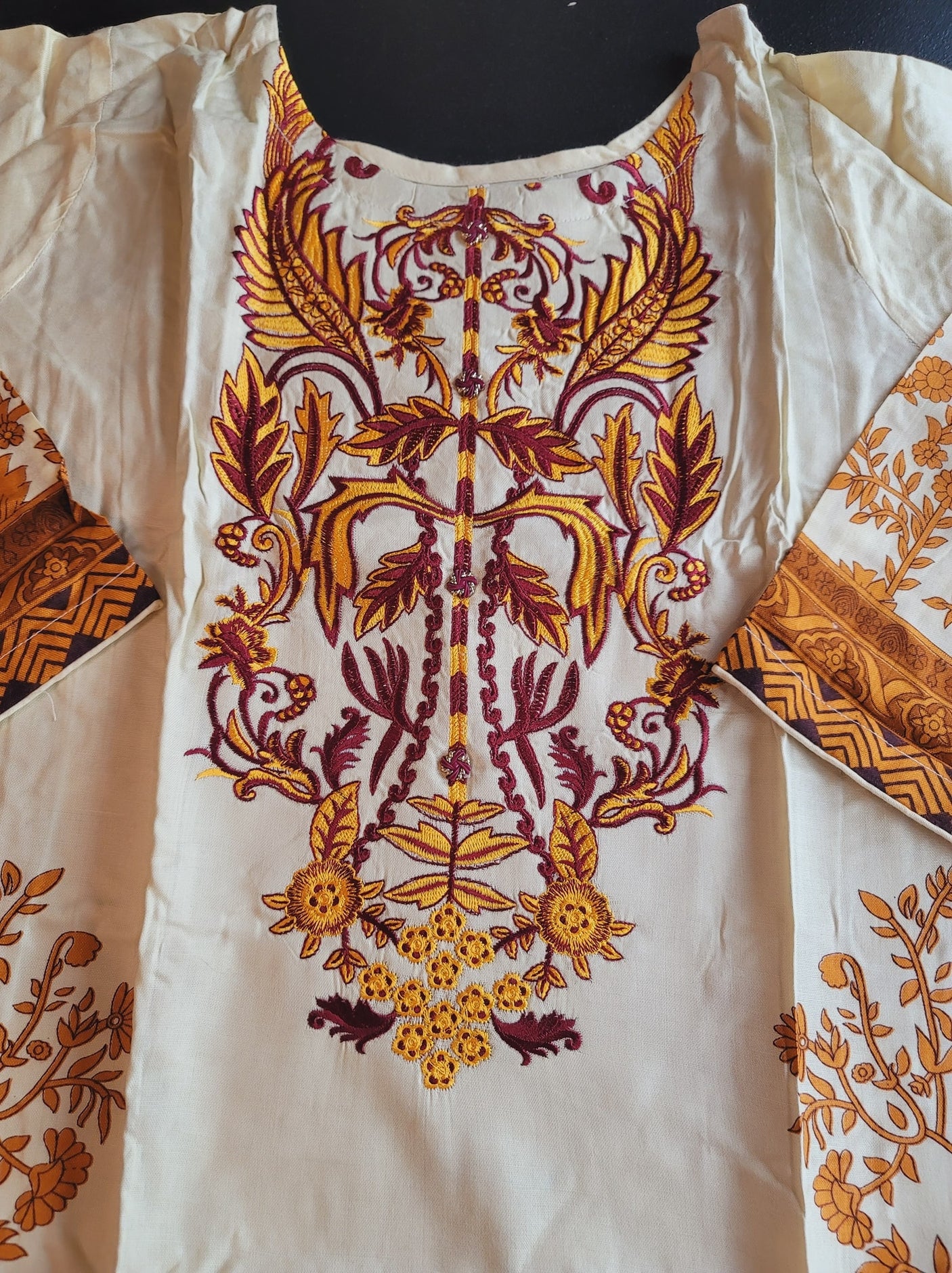 Pakistani linen Embroidered Salwar kameez Ready To Ship