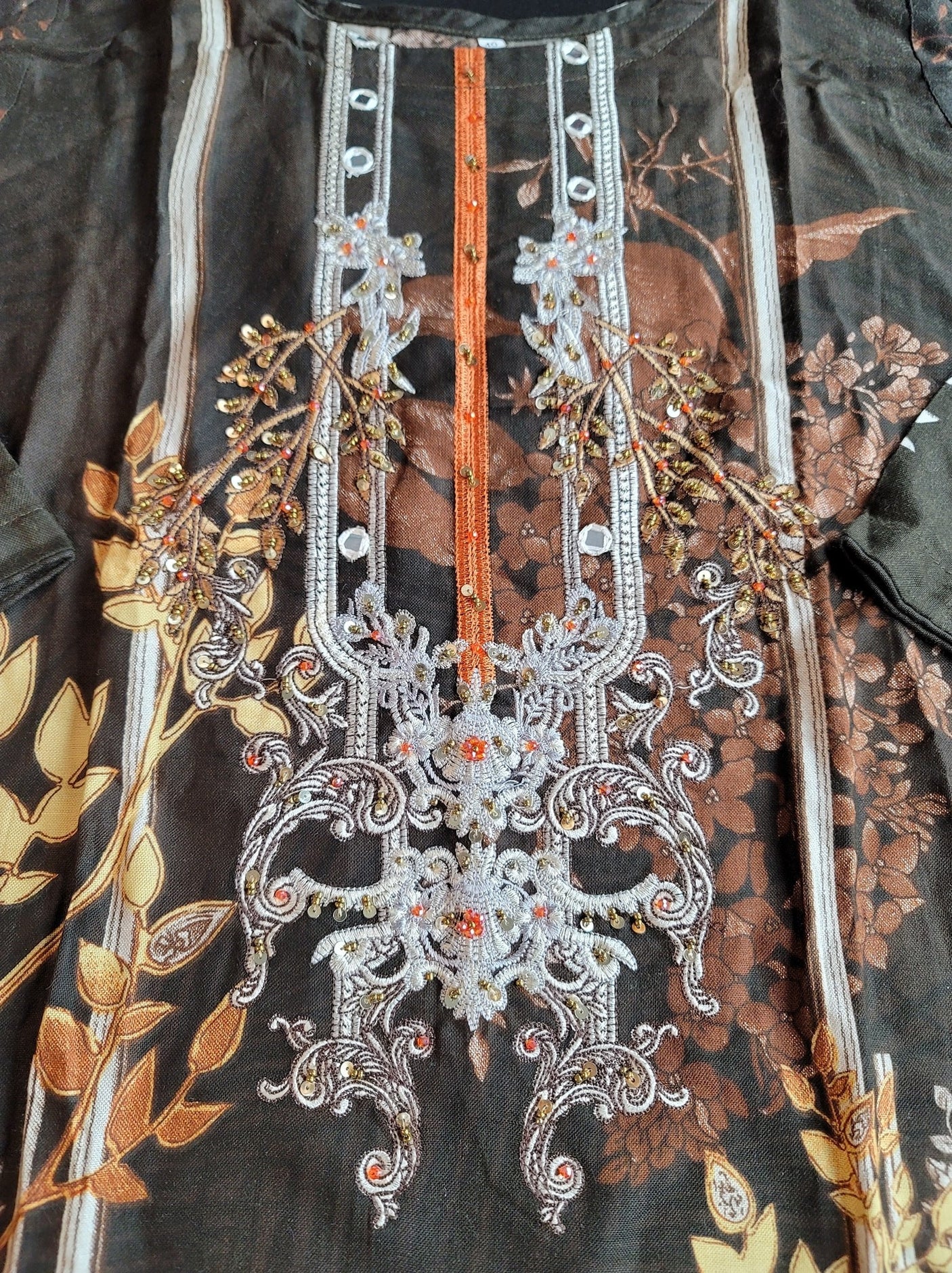 Pakistani linen Embroidered Salwar kameez Ready To Ship