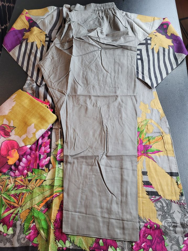 Pakistani linen Embroidered Salwar kameez Ready To Ship