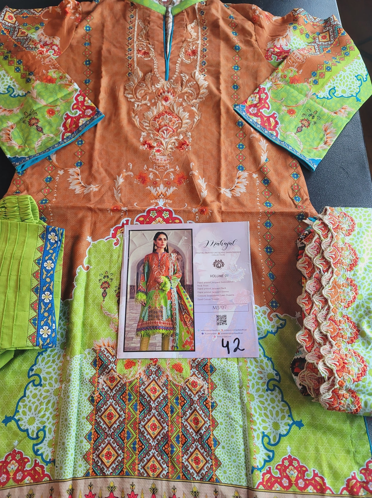 Guljee Embroidered Collection-100% Original Guaranteed