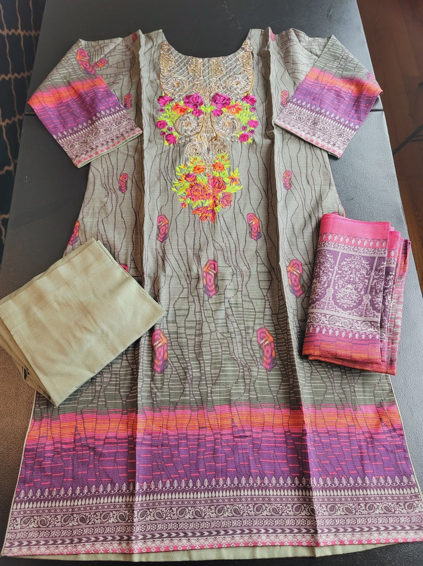 Pakistani linen Embroidered Salwar kameez Ready To Ship