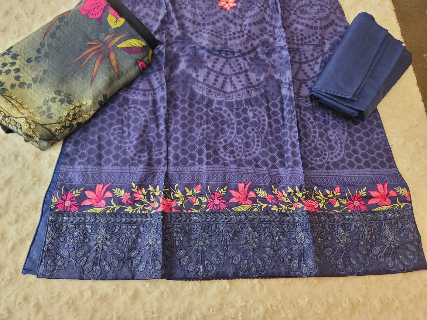 Pakistani Stitched lawn Embroidered Salwar kameez ready to ship