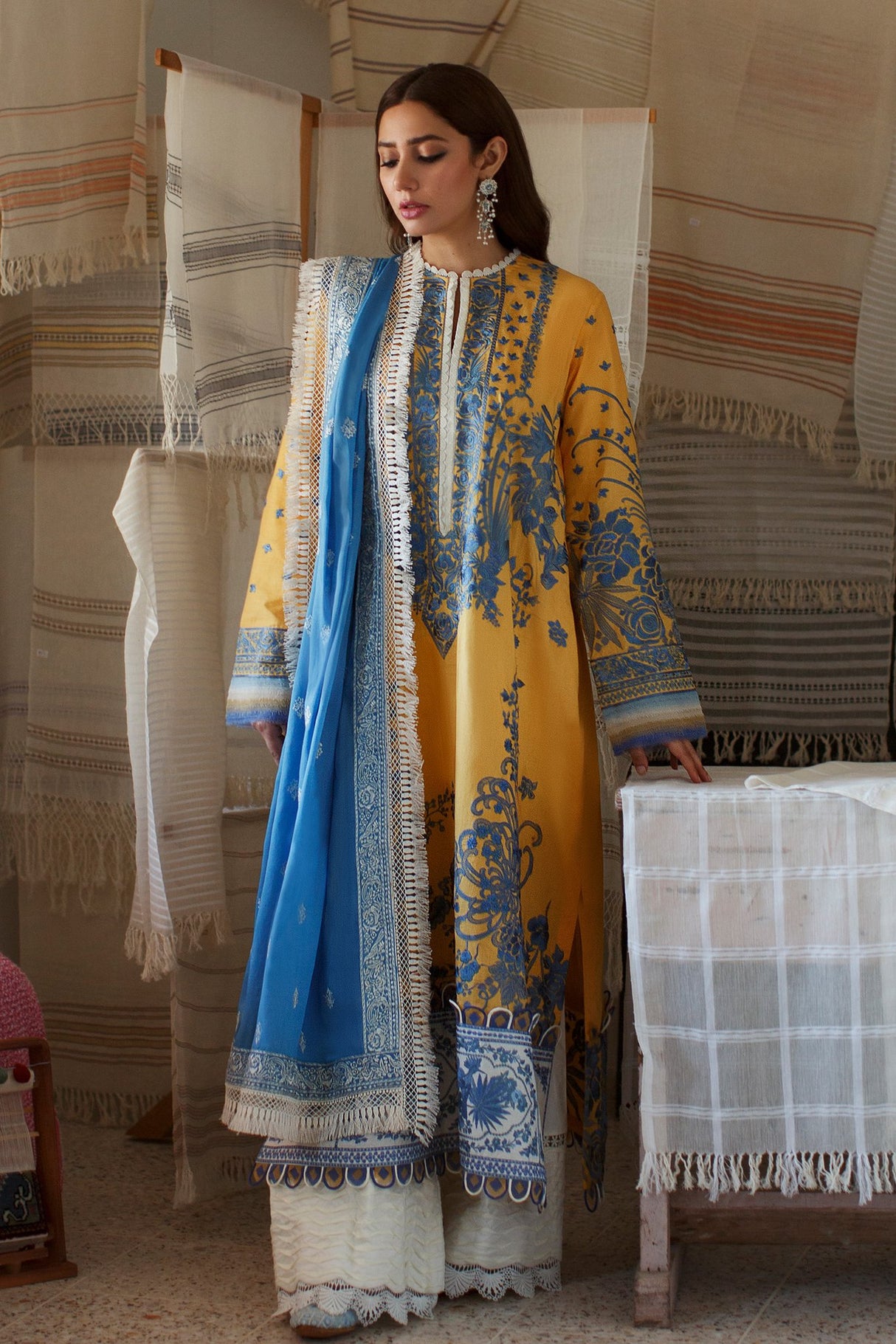 ELAN Embroidered Lawn Collection 2021 -100% Original Guaranteed