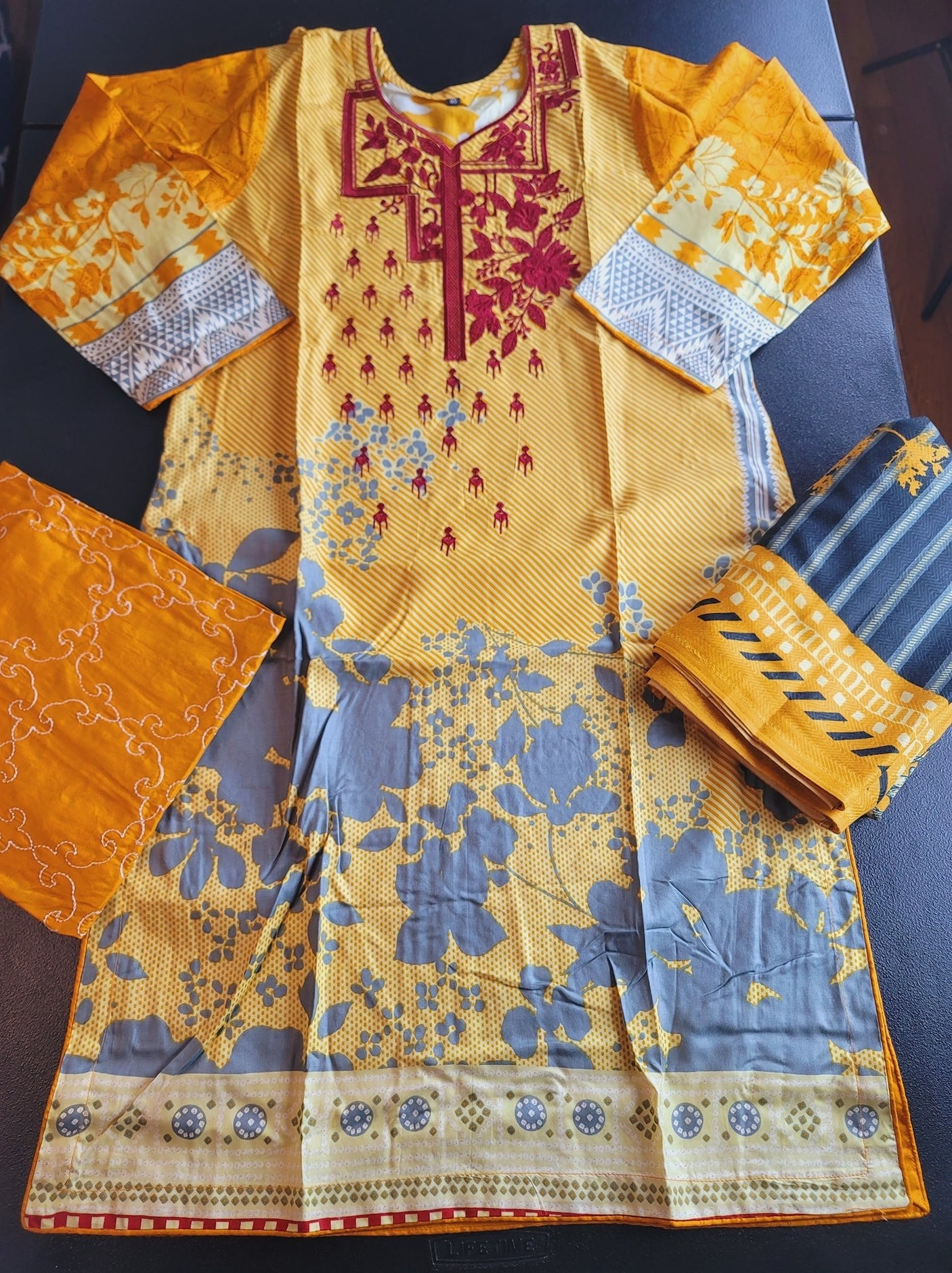 Pakistani Linen Embroidered Salwar kameez Ready To Ship