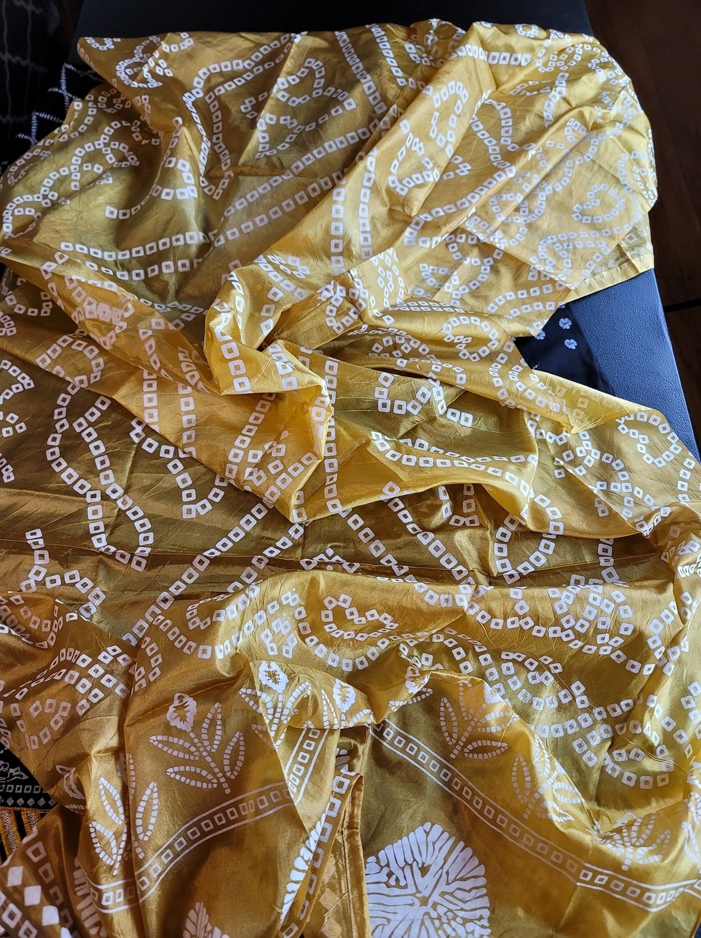 Pakistani Lawn Embroidered Salwar kameez Ready To Ship