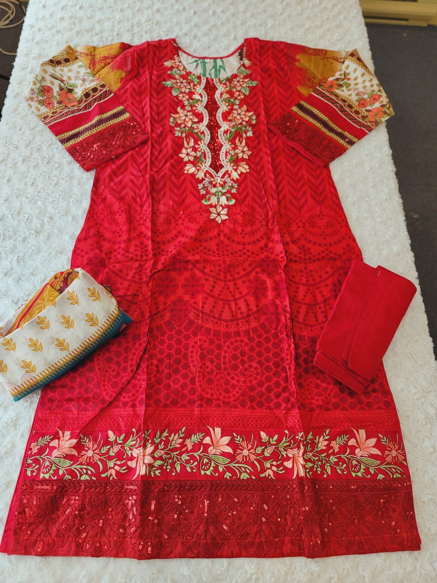 Pakistani Stitched lawn Embroidered Salwar kameez ready to ship